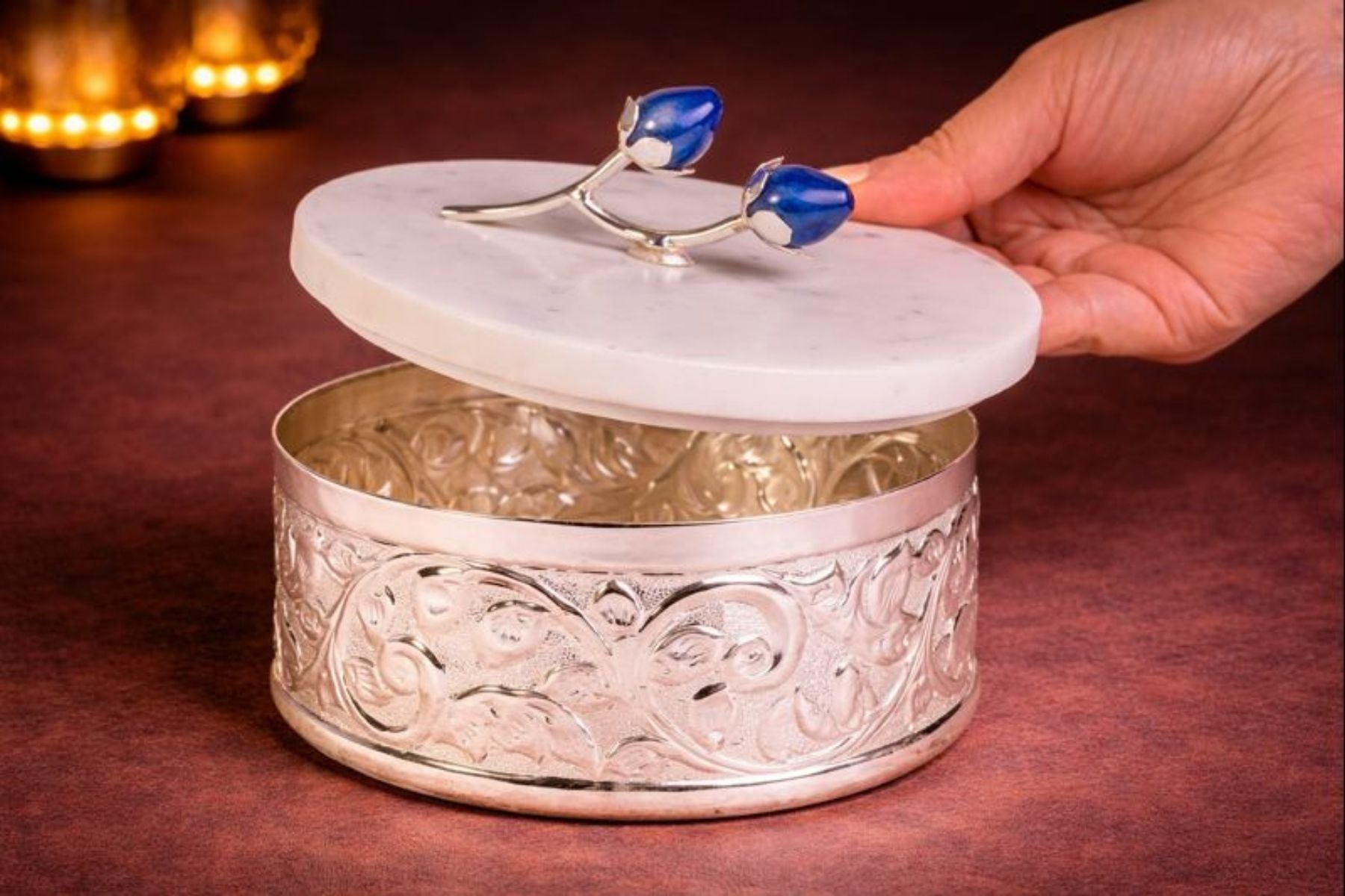 EMBOSSED SILVER JARS WITH MARBLE LID FOR DRY FRUITS/GIFTING (LARGE)