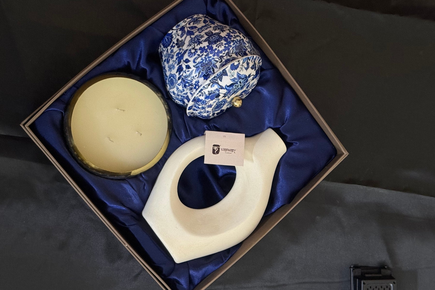 The Artful Home Box