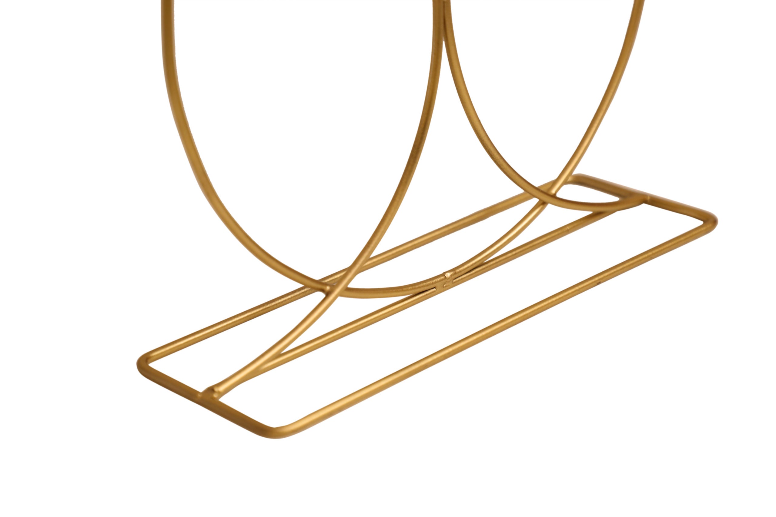 GOLDEN ARMS CANDLE HOLDER