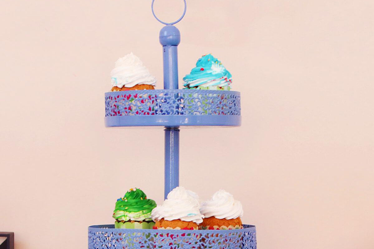 BLUE 3 TIER CAKE STAND