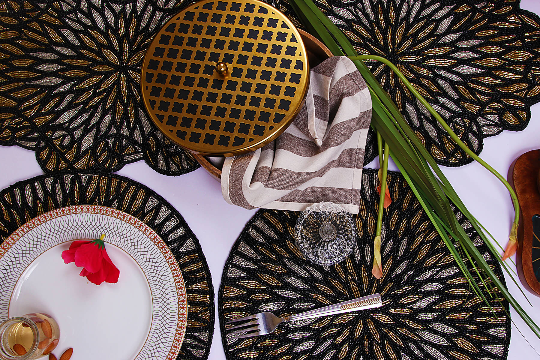 HANDMADE BEADED ROUND BLACK PLACEMATS/DINING MATS 38cm (Set of 2)