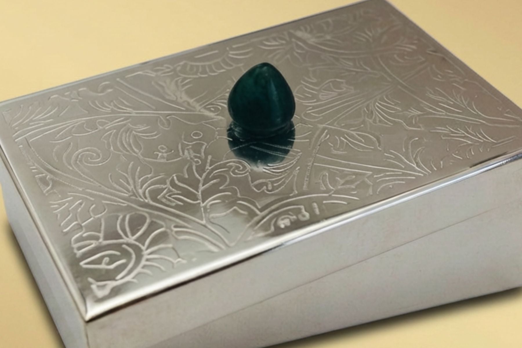 Luxury Silver-Plated Ginni Box for Gold & Silver Coins