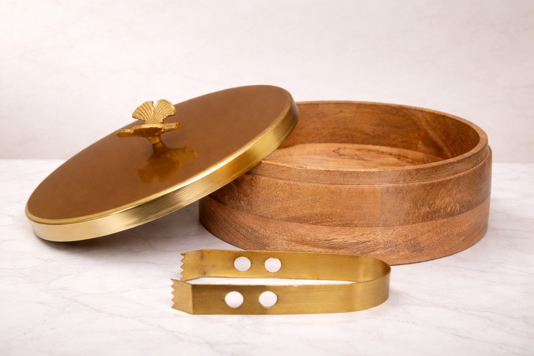 MANGO WOOD AND METAL ROTI BOX WITH BUTTERFLY KNOB