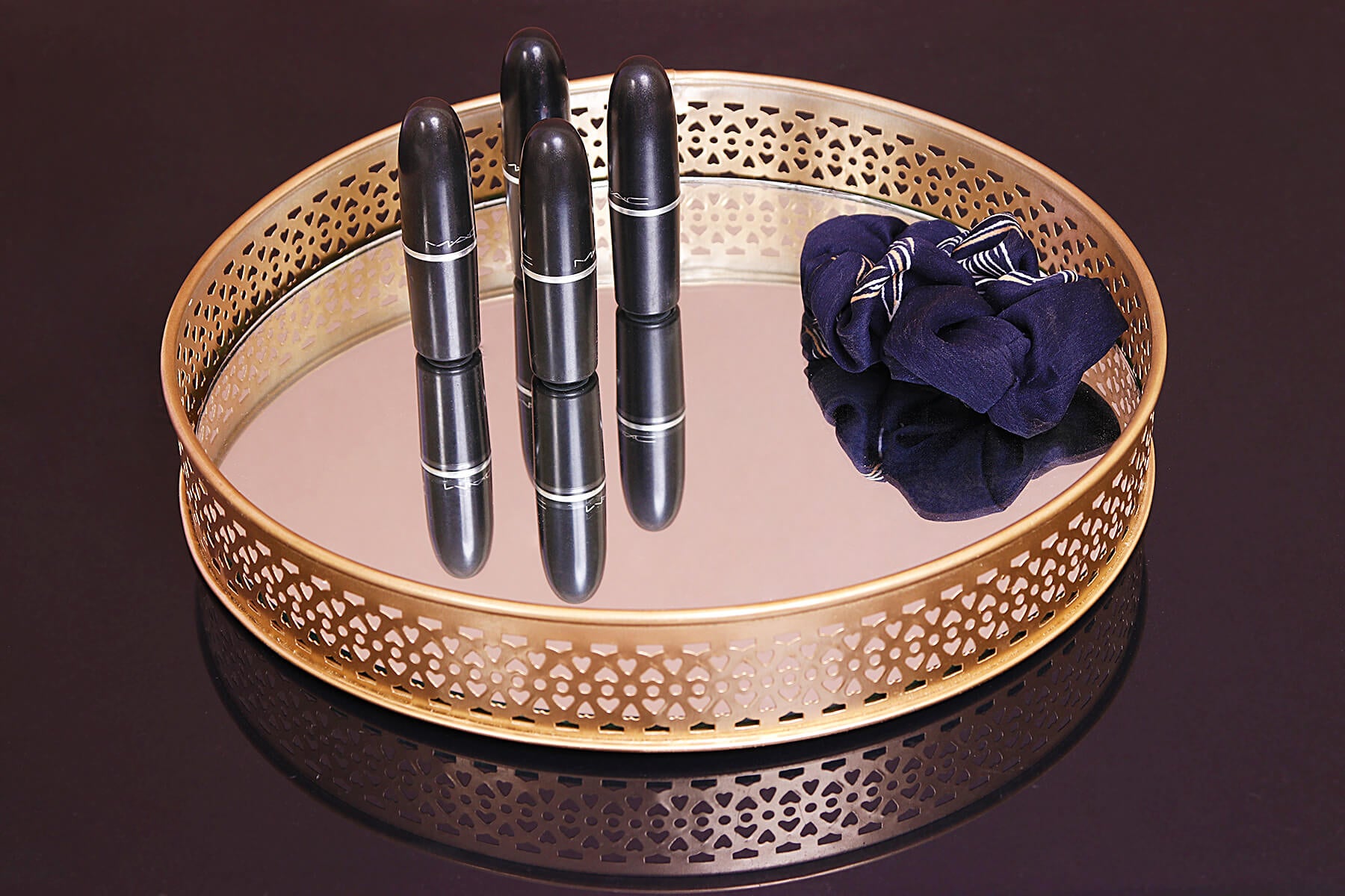 ROUND GOLD MIRROR TRAY