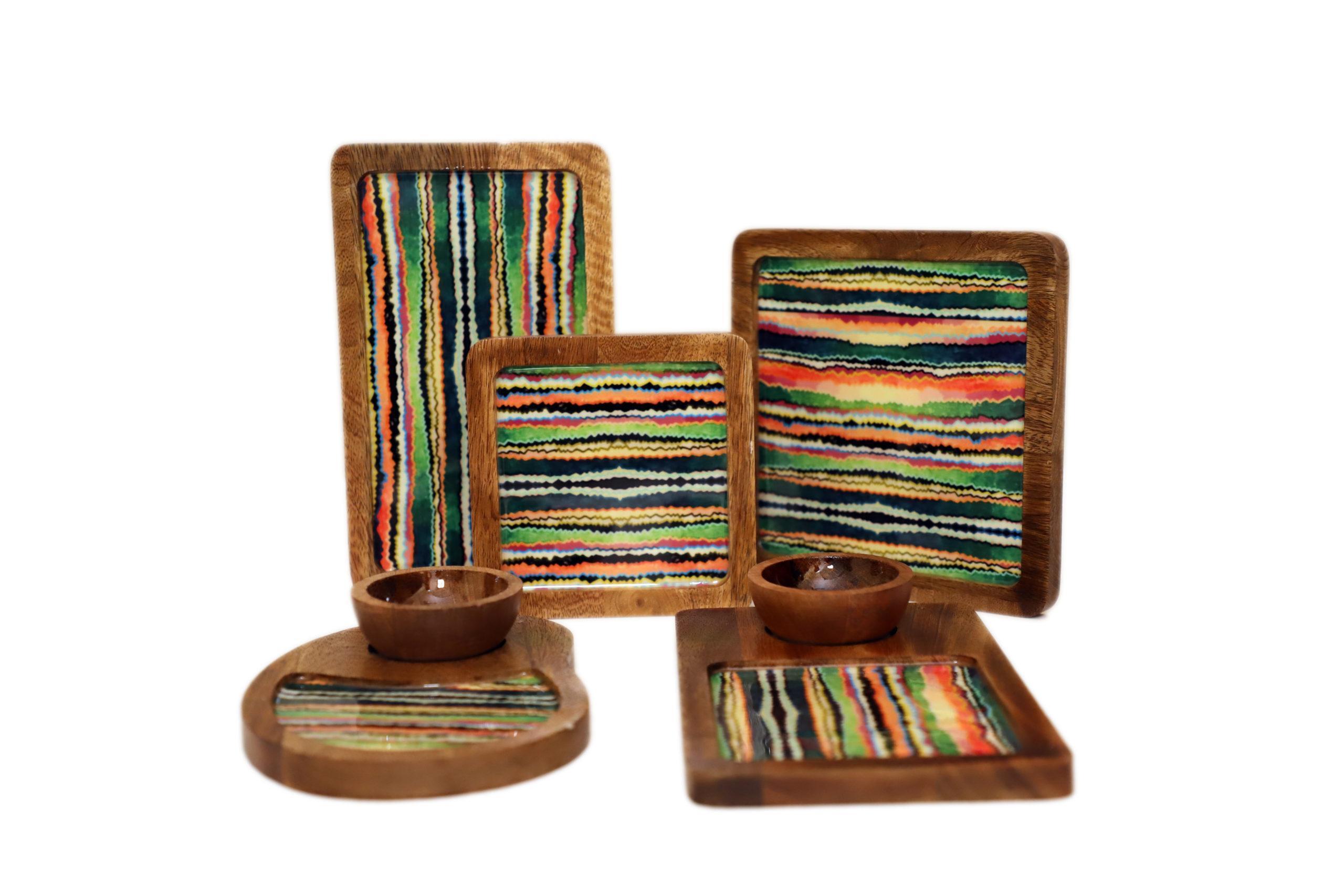 DECORATIVE SERVING PLATTERS SET/ WOODEN PLATTER SET OF 5 FOR KITCHEN AND DINING/ GREEN LINES