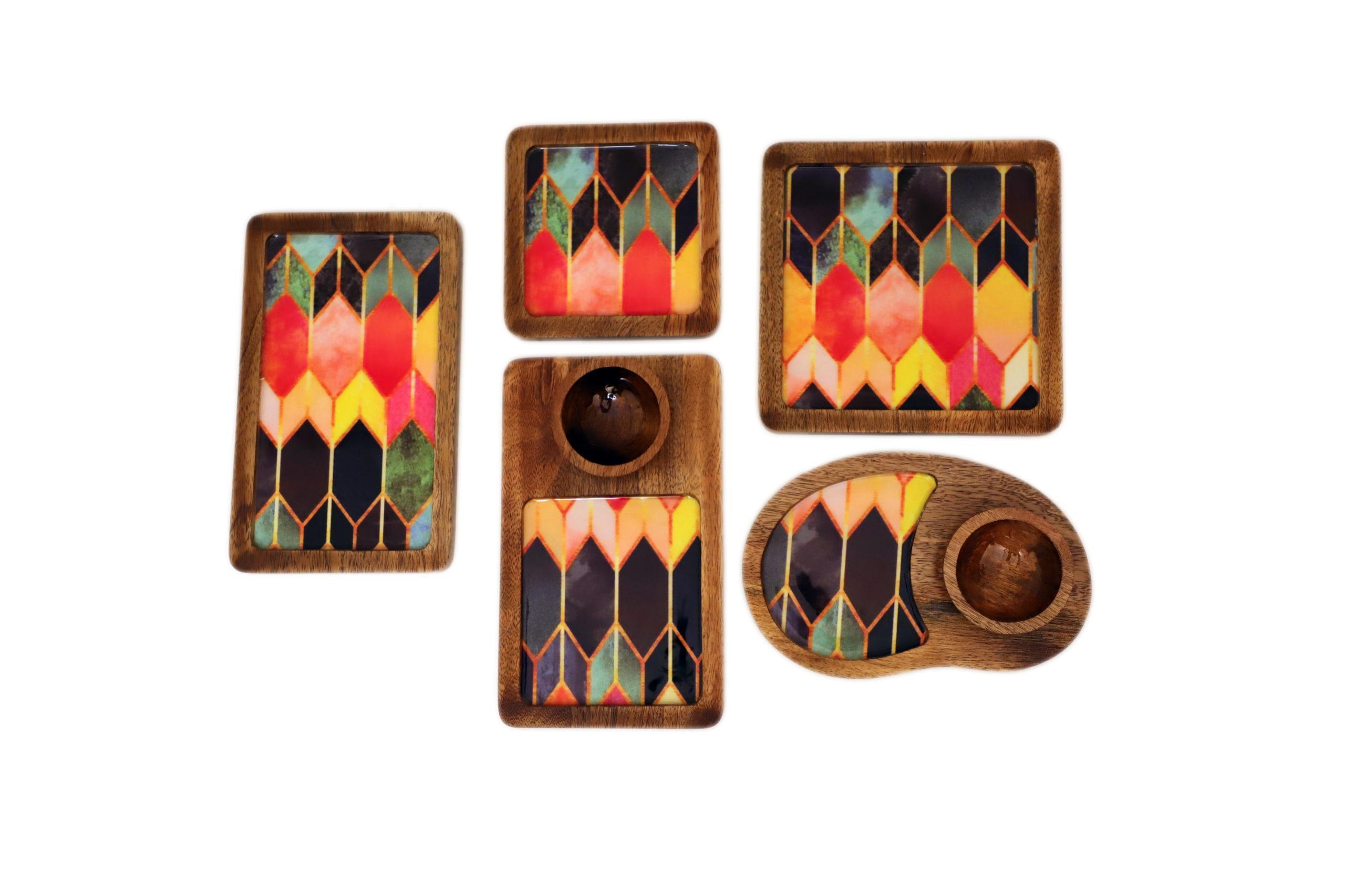 DECORATIVE SERVING PLATTERS SET/ WOODEN PLATTER SET OF 5 FOR KITCHEN AND DINING/ MULTICOLOUR