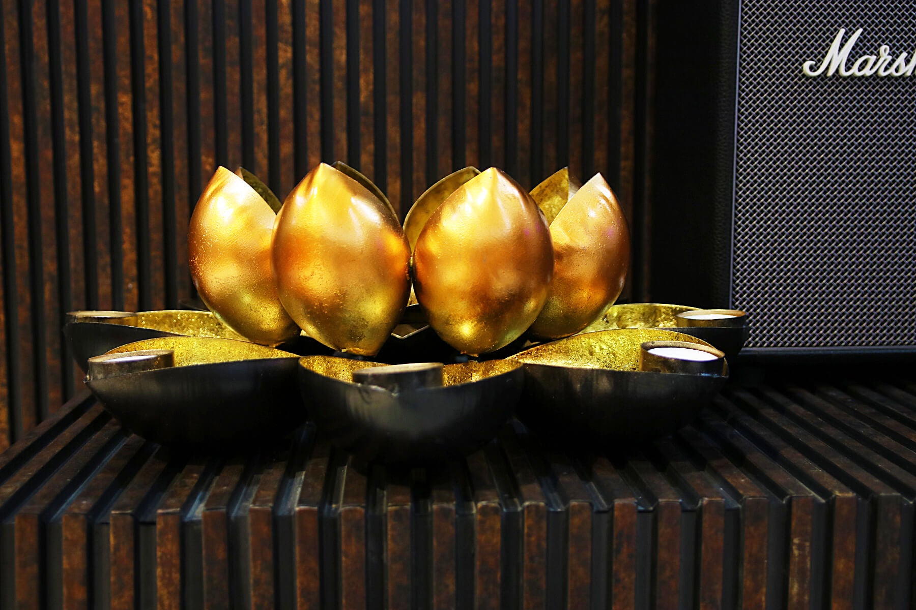 16 TEALIGHTS HOLDER/TEALIGHT RANGOLI