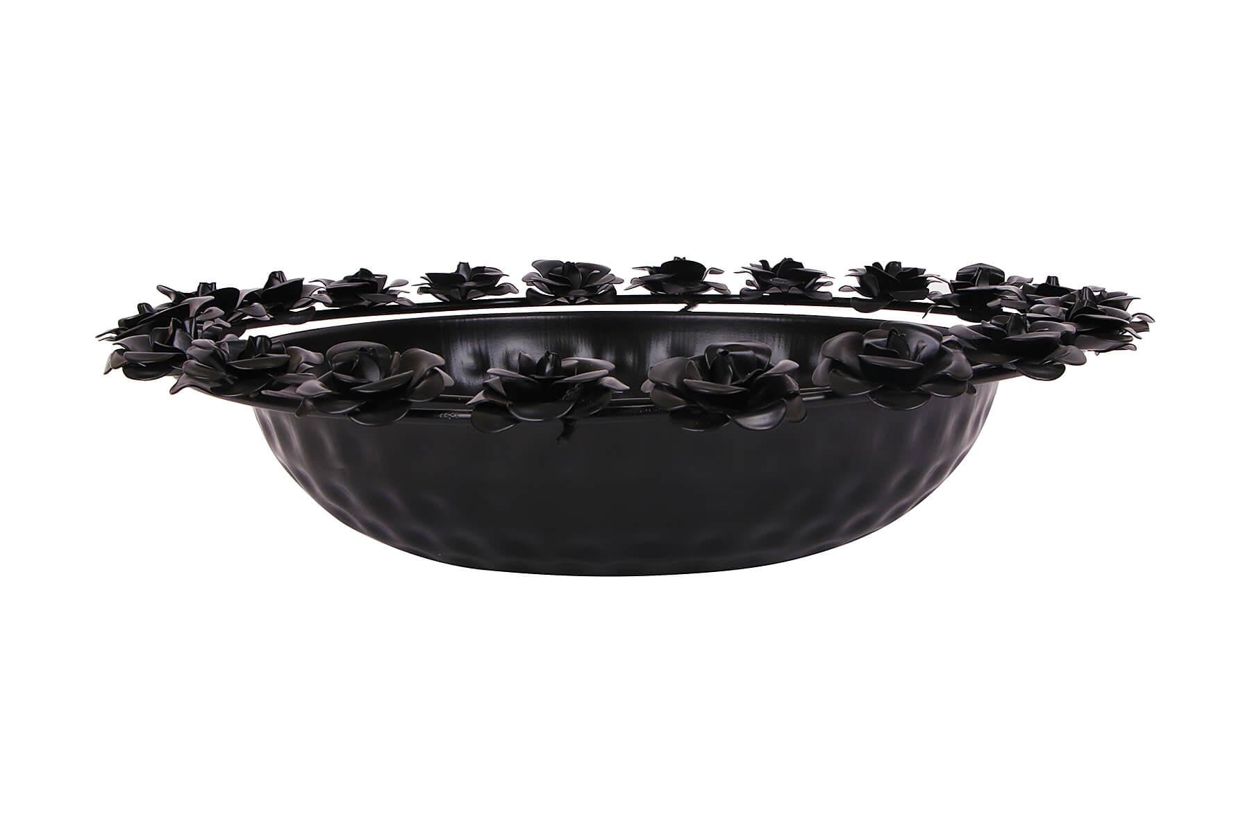 ROSE URLI BLACK