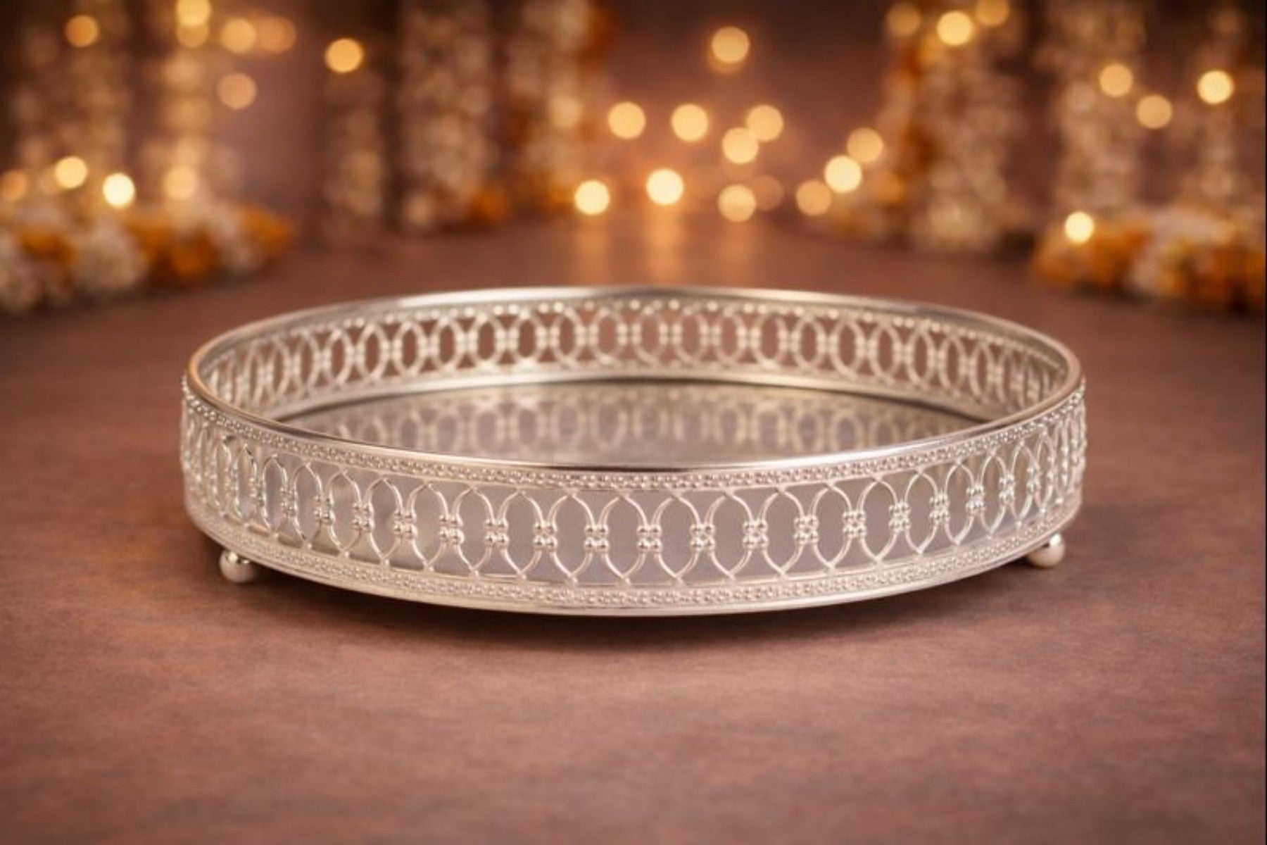 ROUND ACCENT TRAY WITH MIRROR & UNITY BORDER FOR GIFTING, TROUSSEAU PACKING, DECOR (25cm diameter)